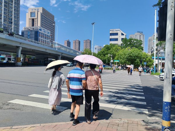 三叶草策略 安徽明日出梅 晴热高温来袭_大皖新闻 | 安徽网
